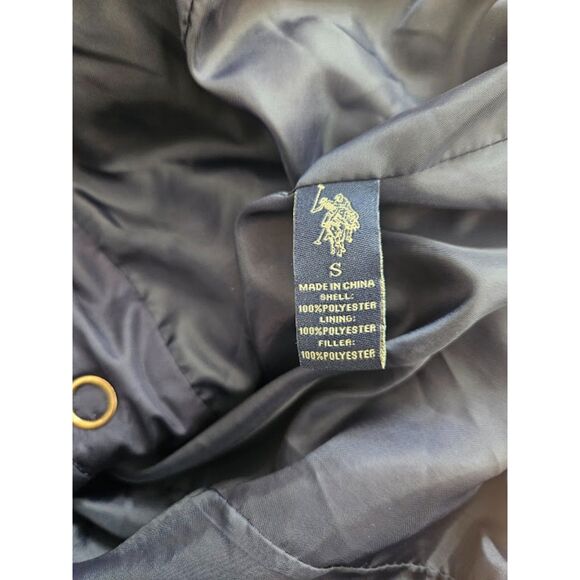 U.S. Polo ASSN, Puff Jacket, size Small - Picture 5 of 10